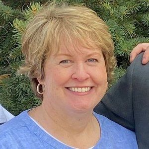 Meet your Posher, Ellen